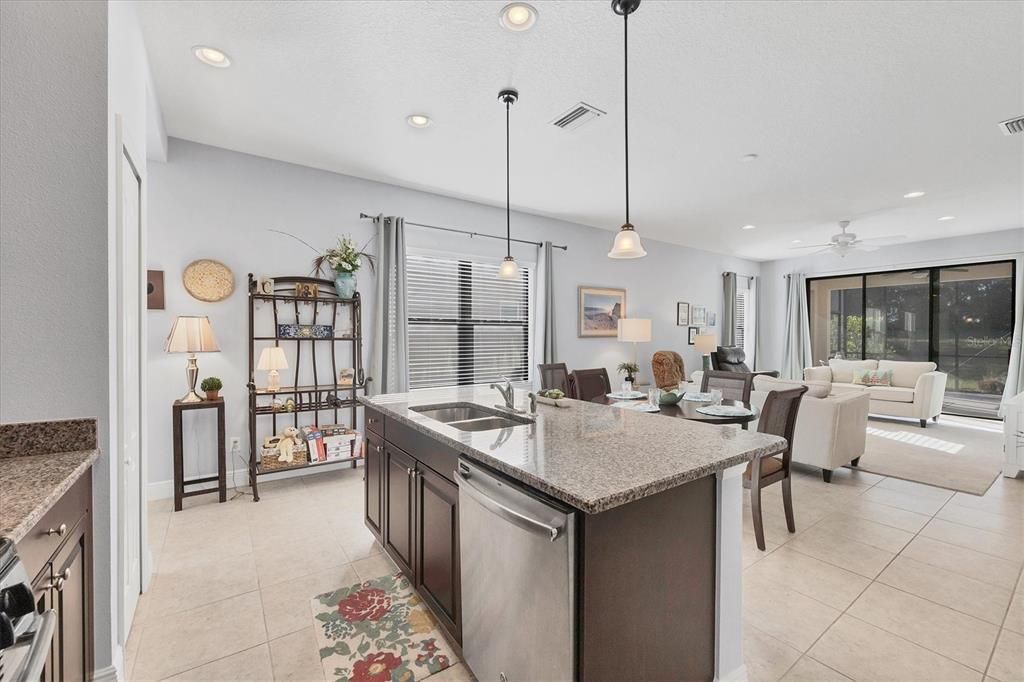 For Sale: $441,500 (3 beds, 2 baths, 1693 Square Feet)