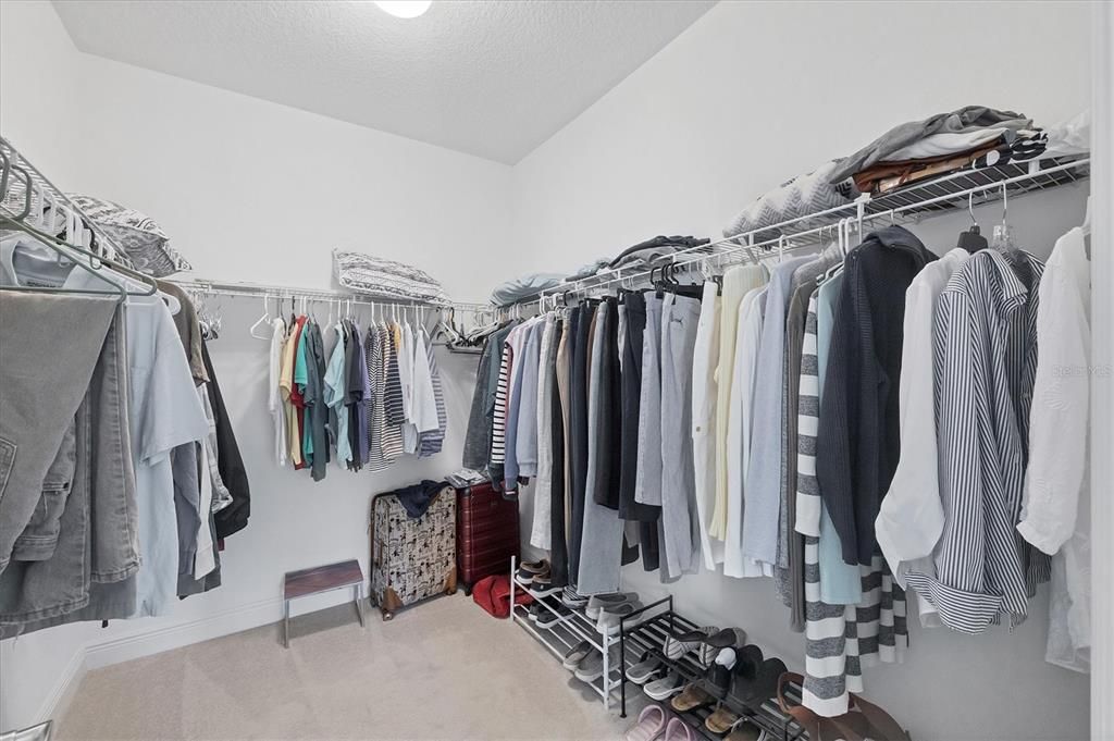 For Sale: $441,500 (3 beds, 2 baths, 1693 Square Feet)