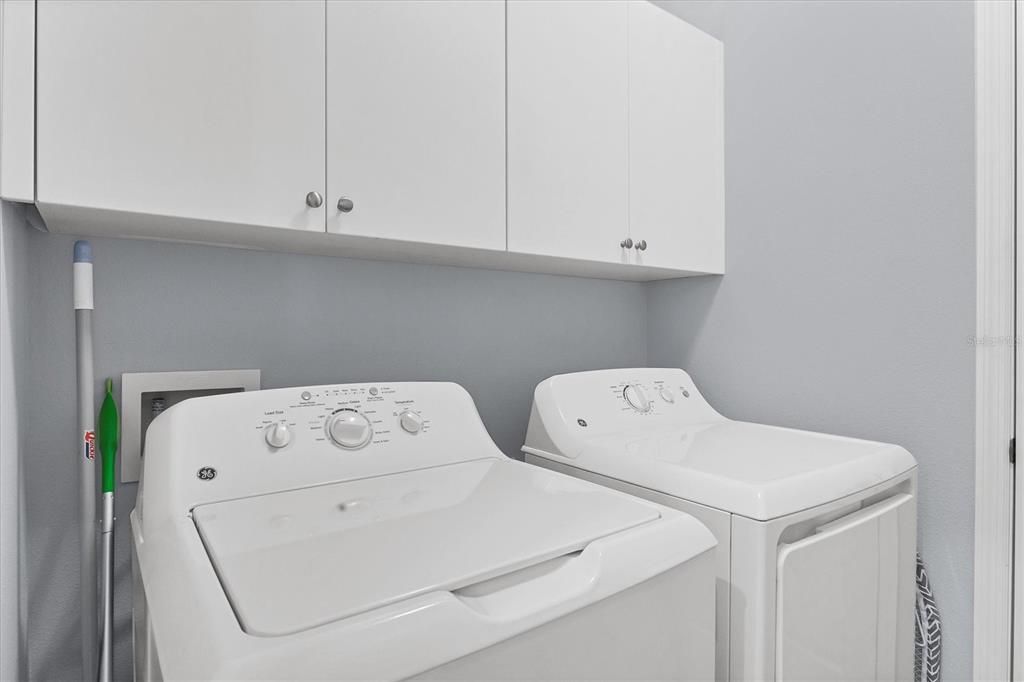 For Sale: $441,500 (3 beds, 2 baths, 1693 Square Feet)