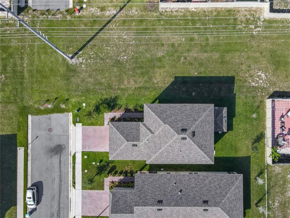 For Sale: $379,900 (5 beds, 2 baths, 2012 Square Feet)