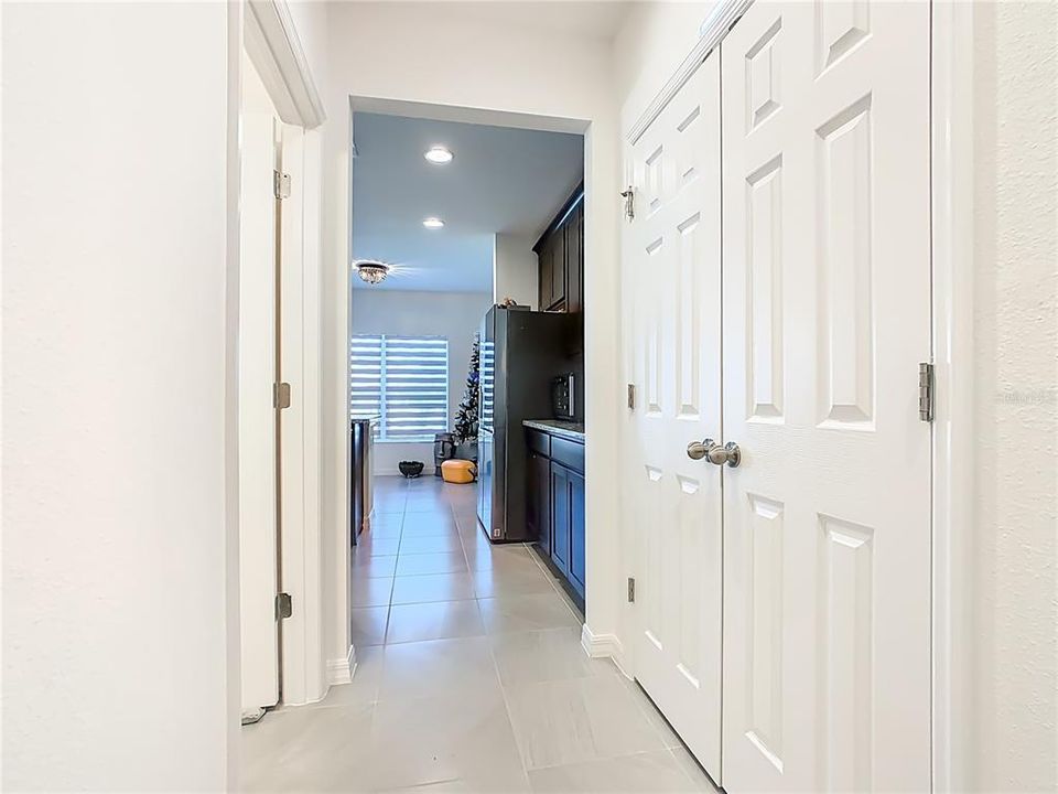 For Sale: $379,900 (5 beds, 2 baths, 2012 Square Feet)