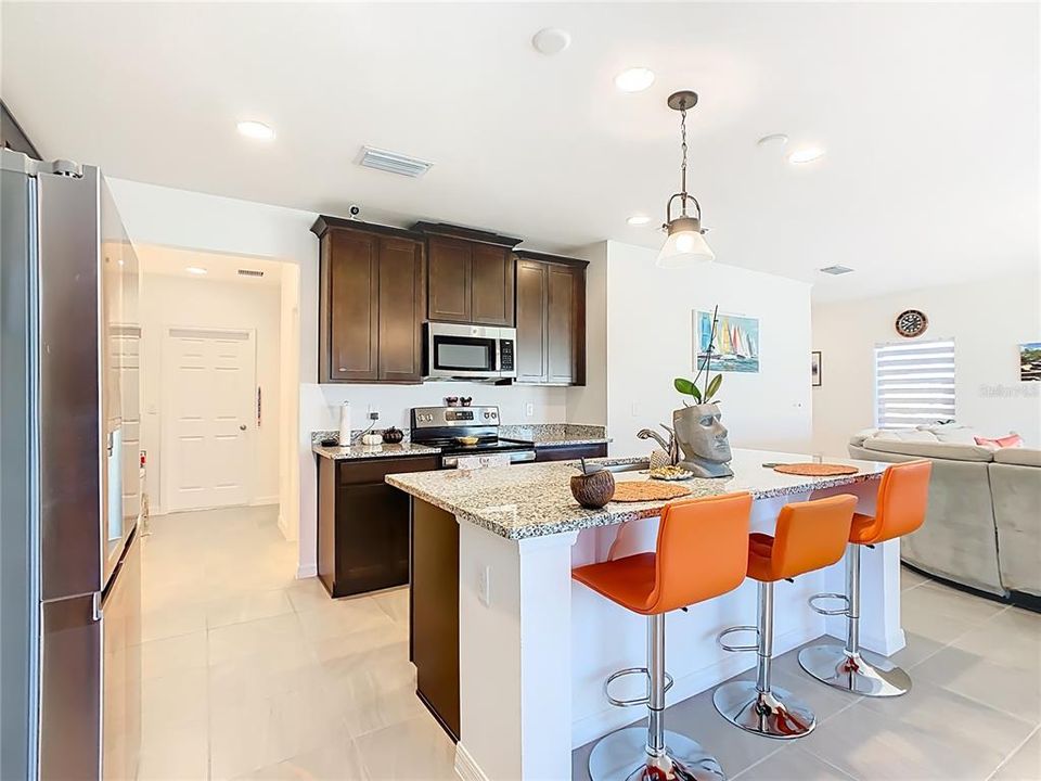 For Sale: $379,900 (5 beds, 2 baths, 2012 Square Feet)