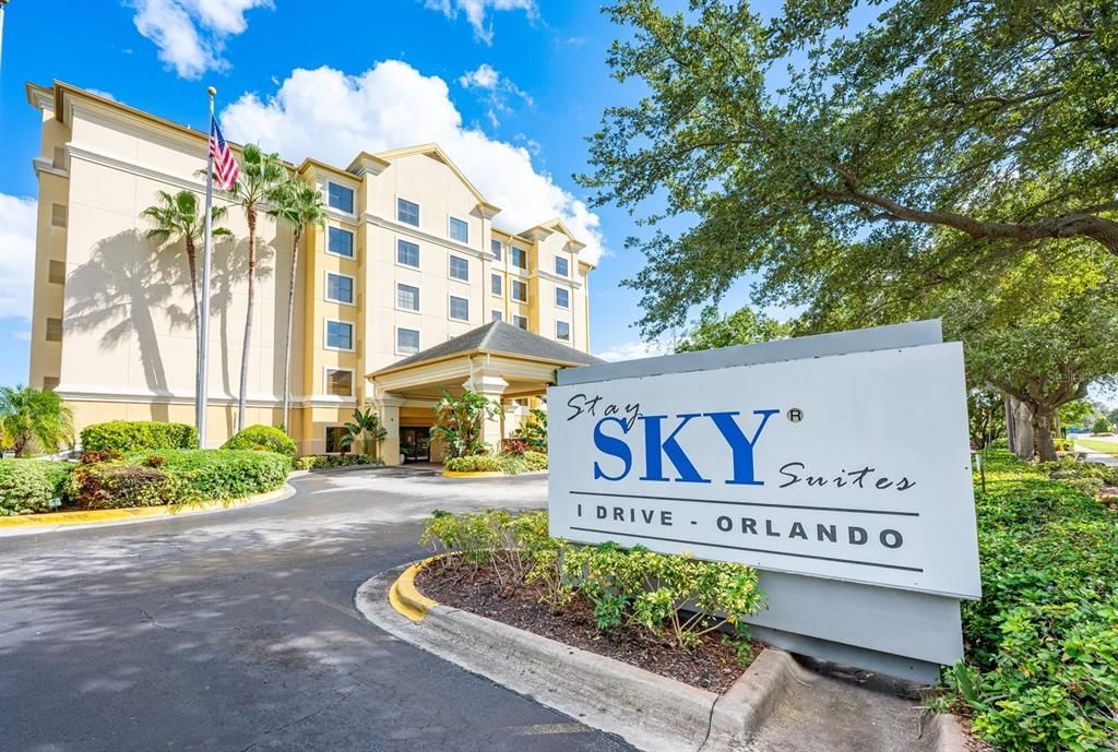 For Sale: $130,000 (1 beds, 1 baths, 542 Square Feet)