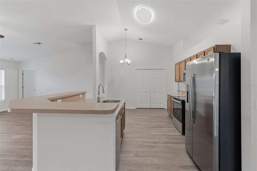 Active With Contract: $379,900 (4 beds, 2 baths, 2020 Square Feet)