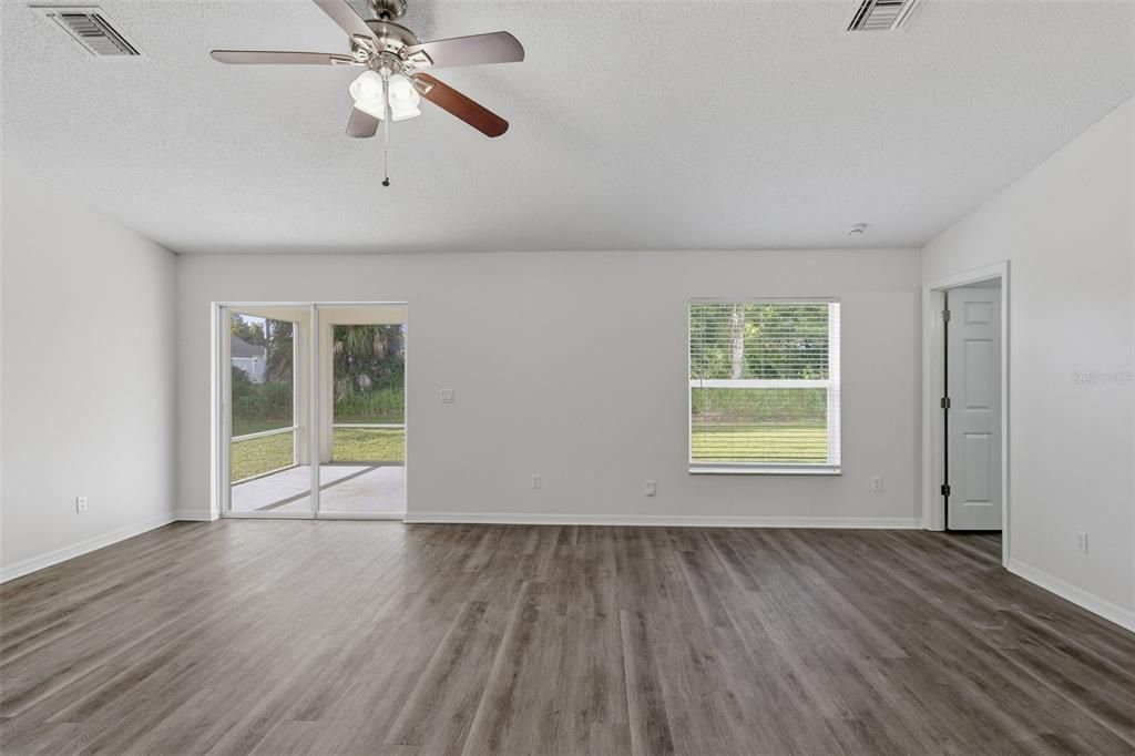 Active With Contract: $379,900 (4 beds, 2 baths, 2020 Square Feet)