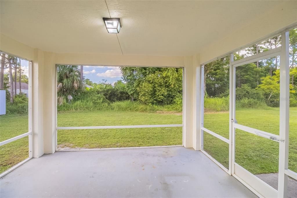 Active With Contract: $379,900 (4 beds, 2 baths, 2020 Square Feet)