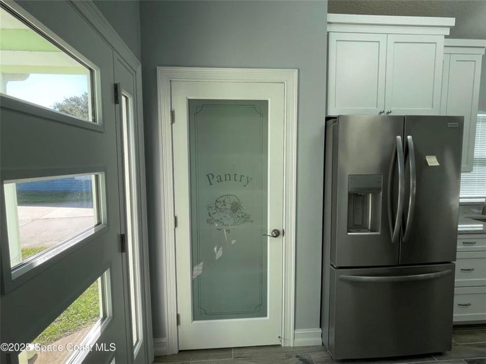 На продажу: $349,000 (1 спален, 1 ванн, 650 Квадратных фут)