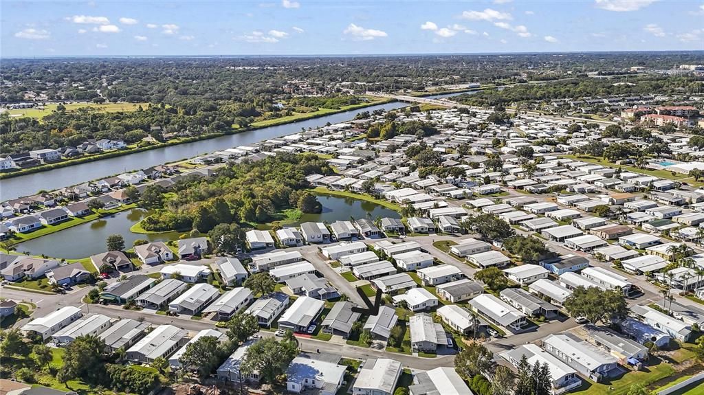 For Sale: $176,500 (2 beds, 2 baths, 960 Square Feet)