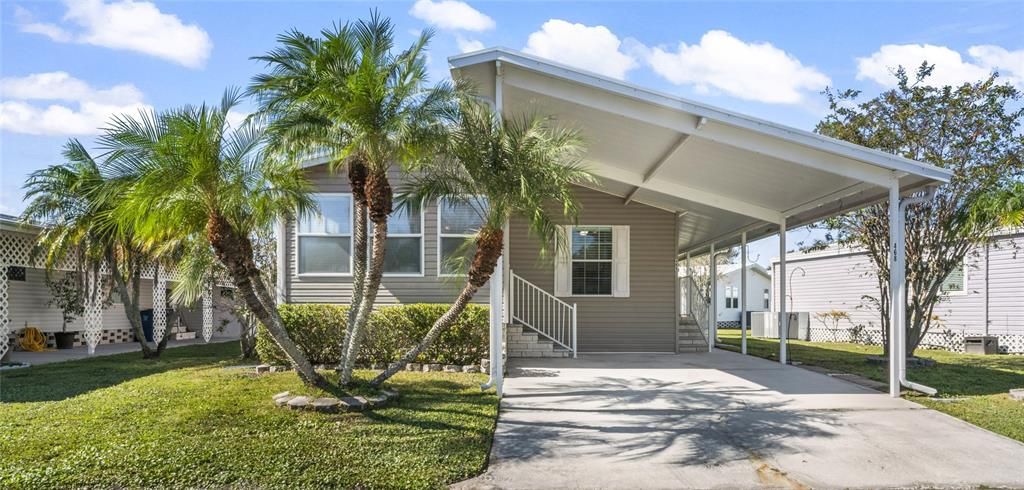 For Sale: $176,500 (2 beds, 2 baths, 960 Square Feet)