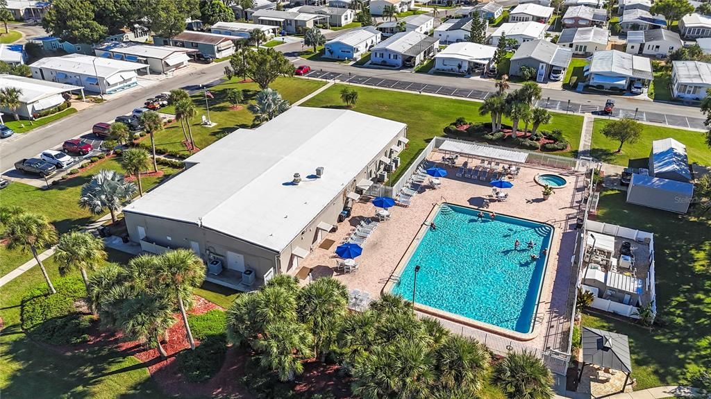 For Sale: $176,500 (2 beds, 2 baths, 960 Square Feet)