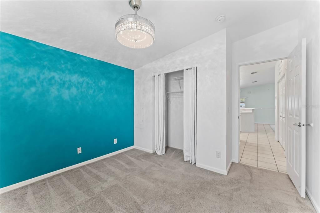 For Sale: $176,500 (2 beds, 2 baths, 960 Square Feet)