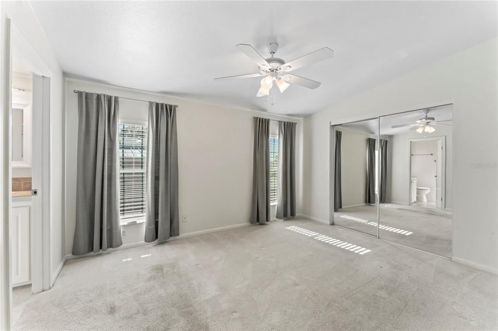 For Sale: $176,500 (2 beds, 2 baths, 960 Square Feet)