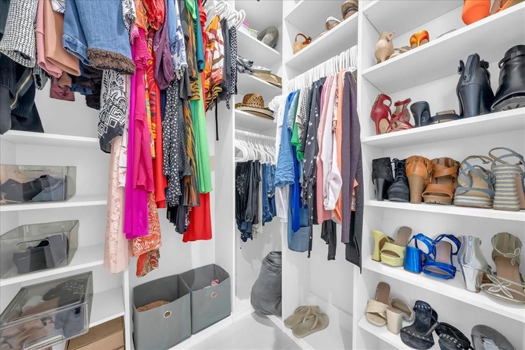 En Venta: $670,000 (4 camas, 4 baños, 2095 Pies cuadrados)