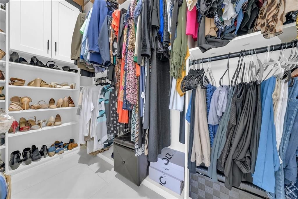 En Venta: $670,000 (4 camas, 4 baños, 2095 Pies cuadrados)