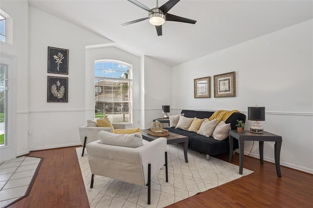 Active With Contract: $460,000 (4 beds, 2 baths, 1953 Square Feet)