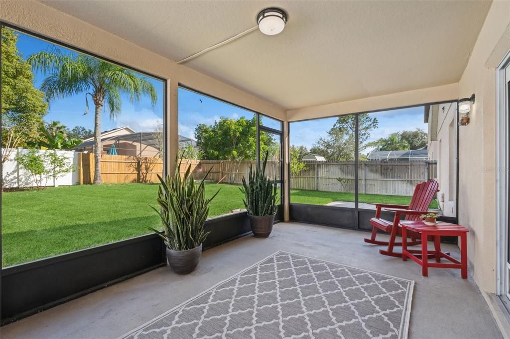 Active With Contract: $460,000 (4 beds, 2 baths, 1953 Square Feet)