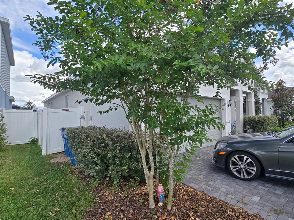 En Venta: $370,000 (3 camas, 2 baños, 1983 Pies cuadrados)