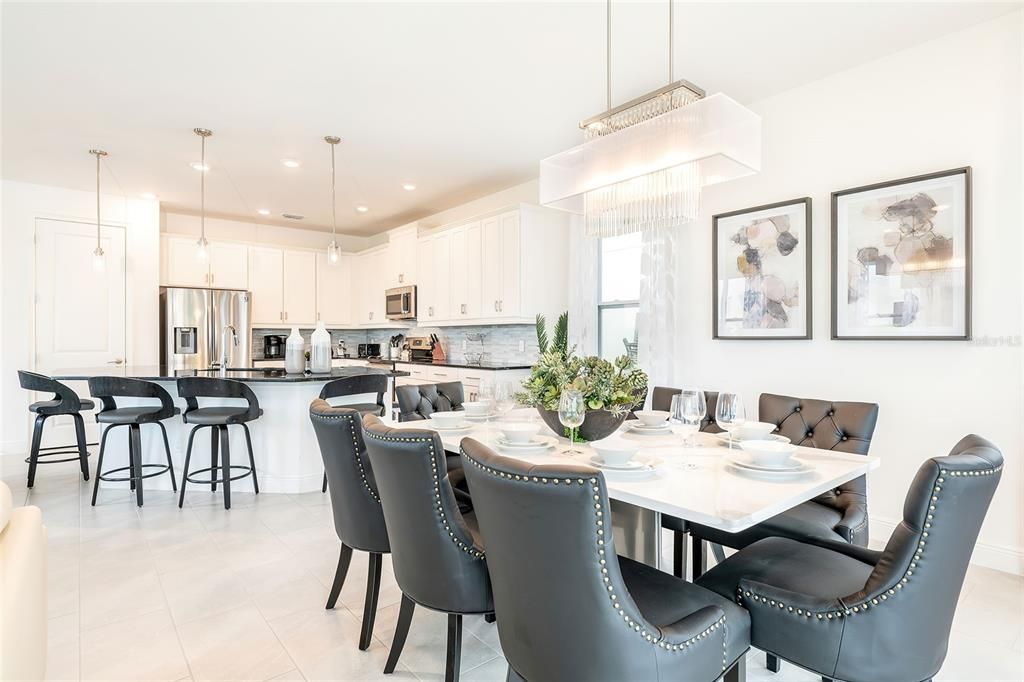 待售: $1,589,000 (6 贝兹, 5 浴室, 3428 平方英尺)