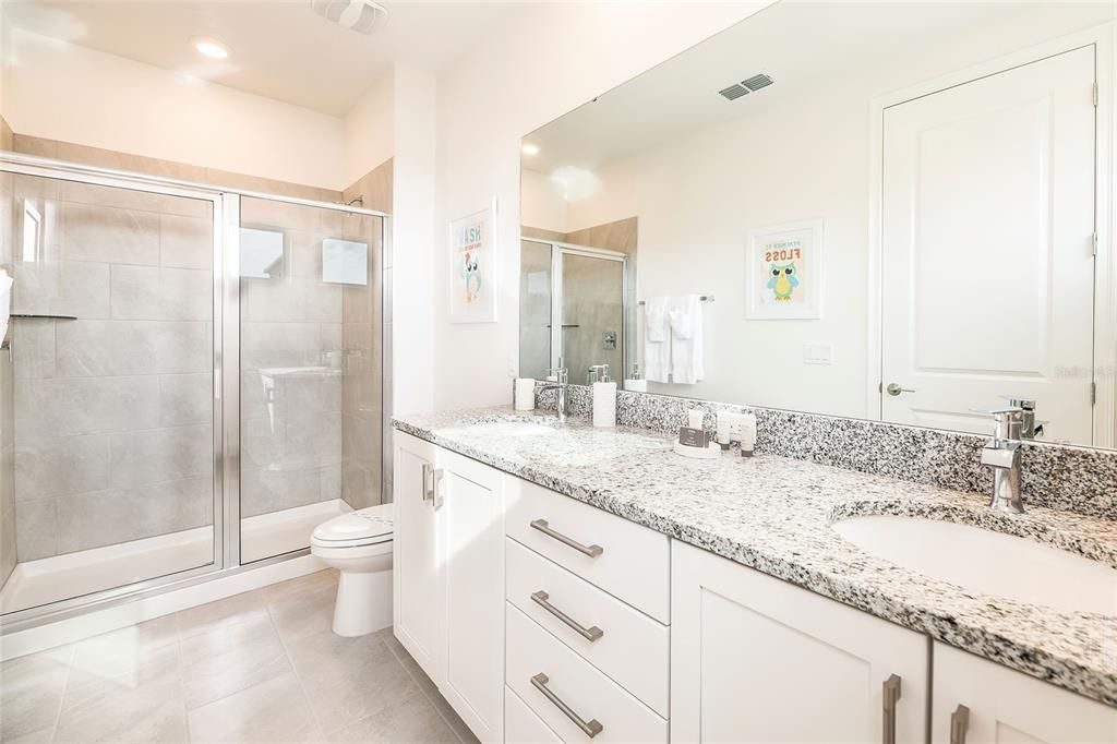 待售: $1,589,000 (6 贝兹, 5 浴室, 3428 平方英尺)