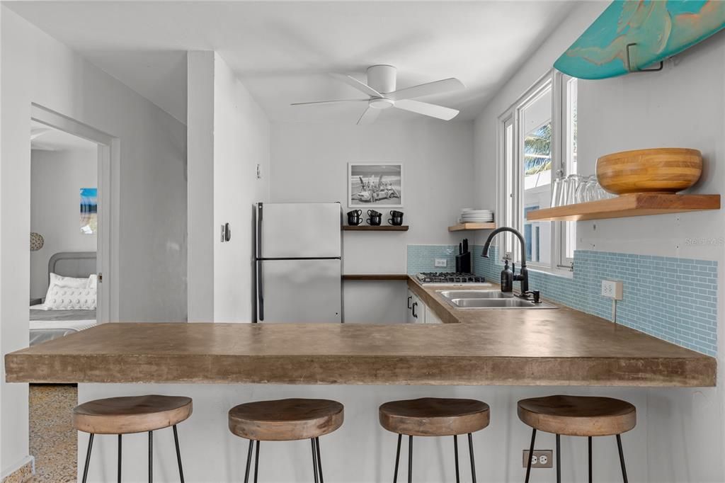 For Sale: $1,995,000 (15 beds, 9 baths, 4586 Square Feet)