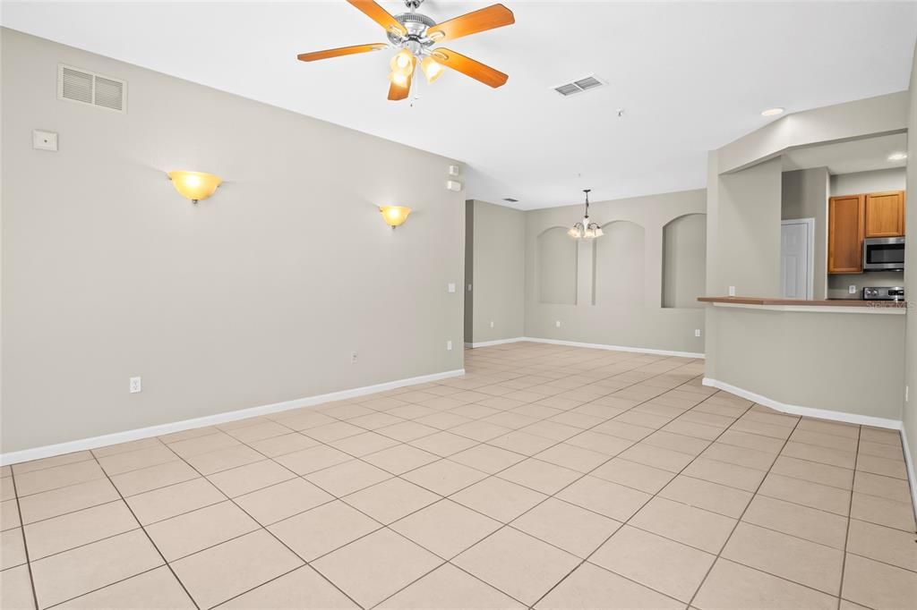 For Sale: $263,000 (3 beds, 2 baths, 1779 Square Feet)