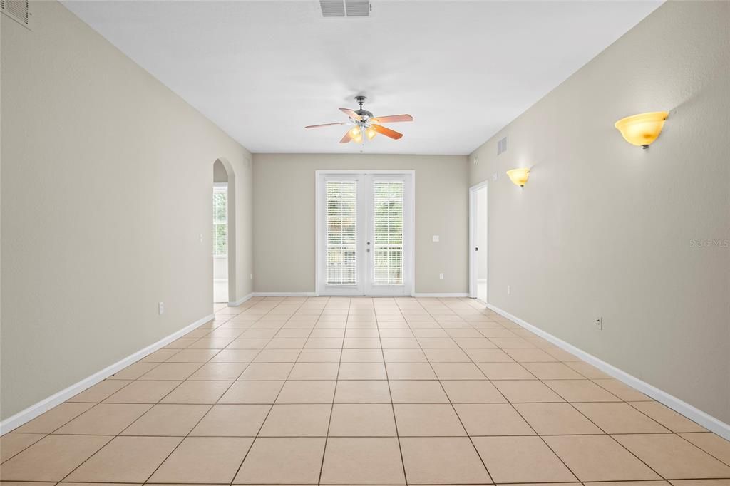 For Sale: $263,000 (3 beds, 2 baths, 1779 Square Feet)