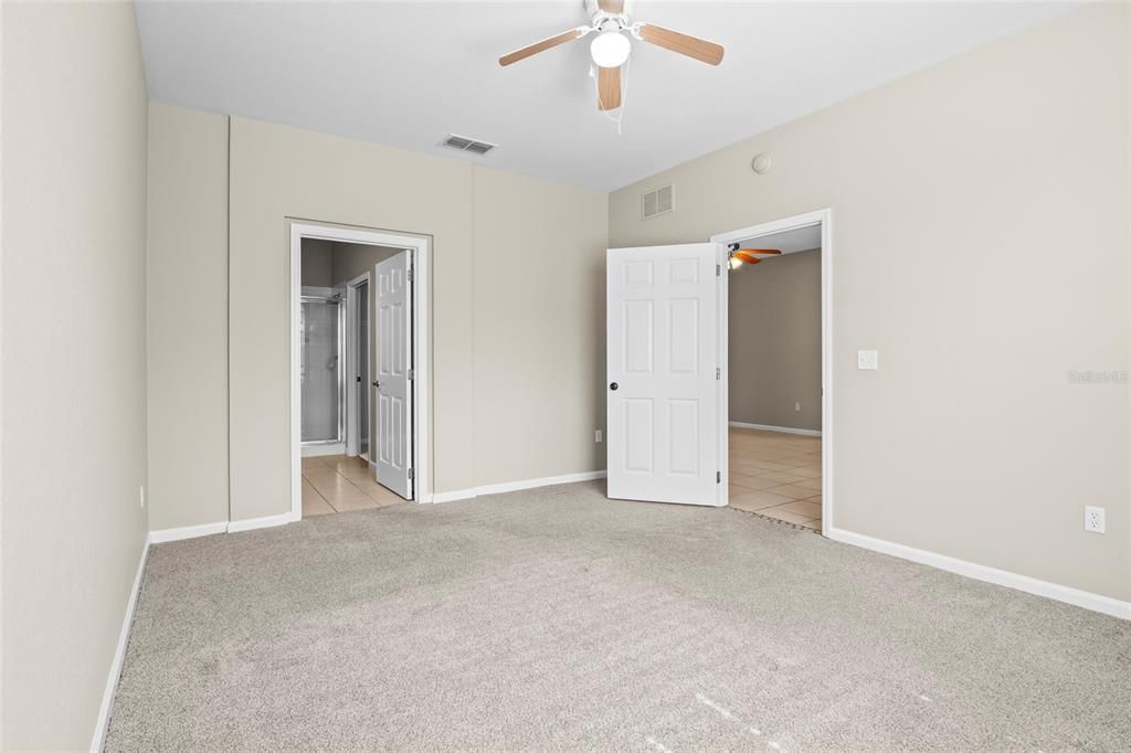 For Sale: $263,000 (3 beds, 2 baths, 1779 Square Feet)