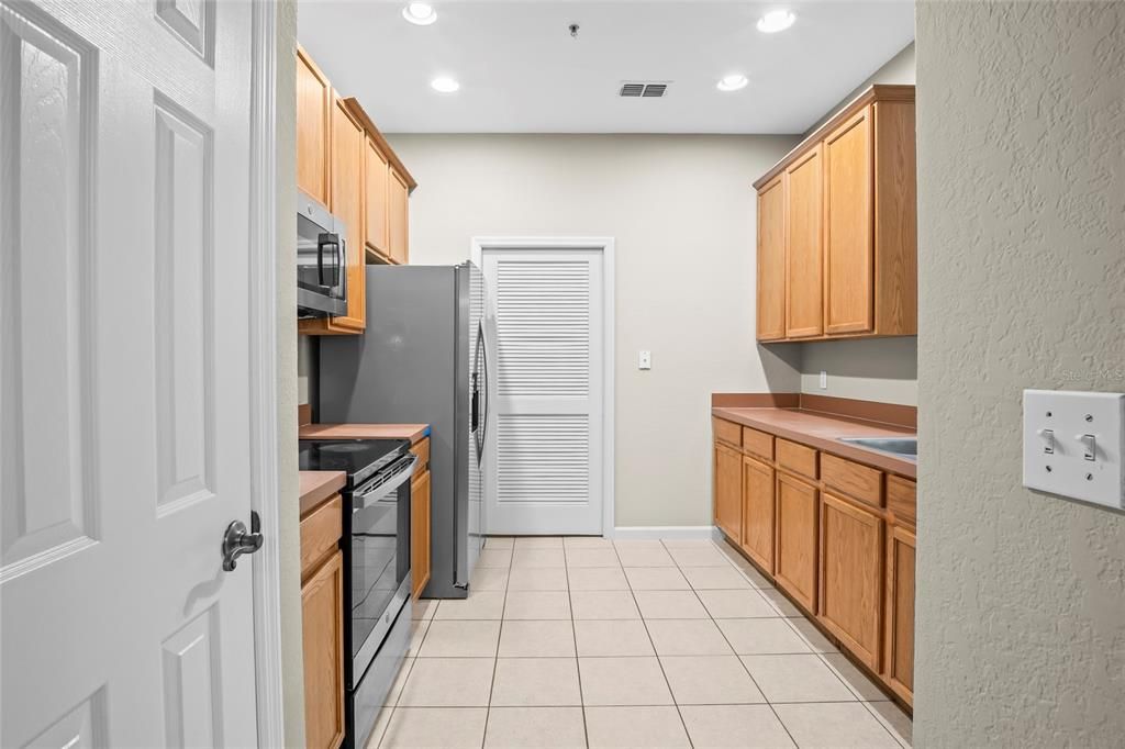 For Sale: $263,000 (3 beds, 2 baths, 1779 Square Feet)