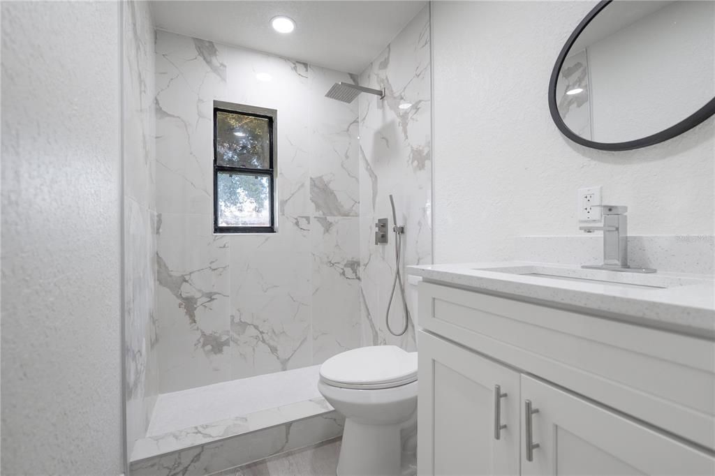 En Venta: $280,000 (4 camas, 1 baños, 960 Pies cuadrados)