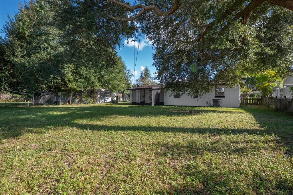 En Venta: $280,000 (4 camas, 1 baños, 960 Pies cuadrados)