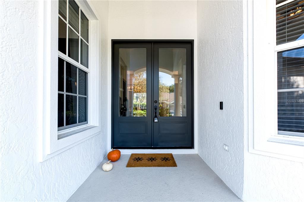 For Sale: $939,000 (3 beds, 3 baths, 2710 Square Feet)