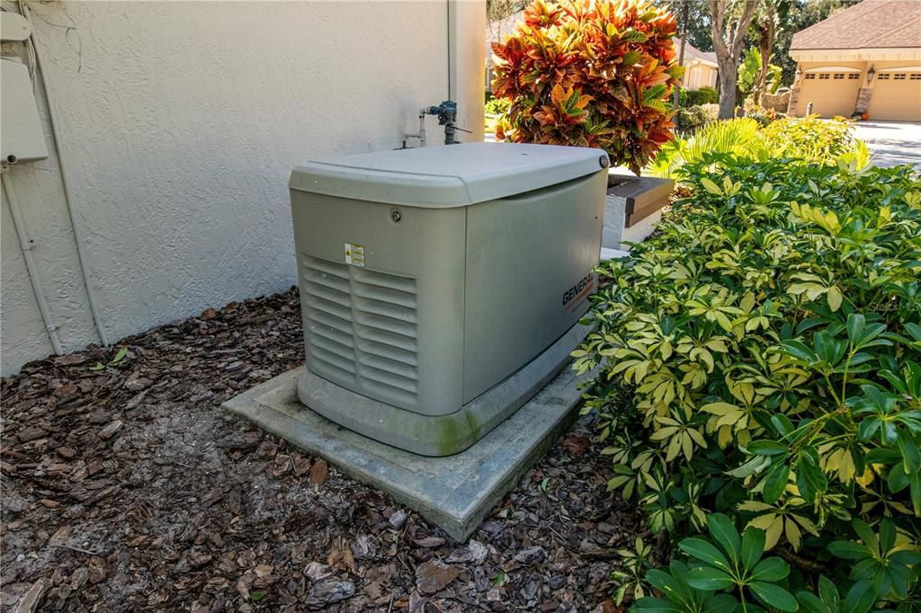 For Sale: $939,000 (3 beds, 3 baths, 2710 Square Feet)