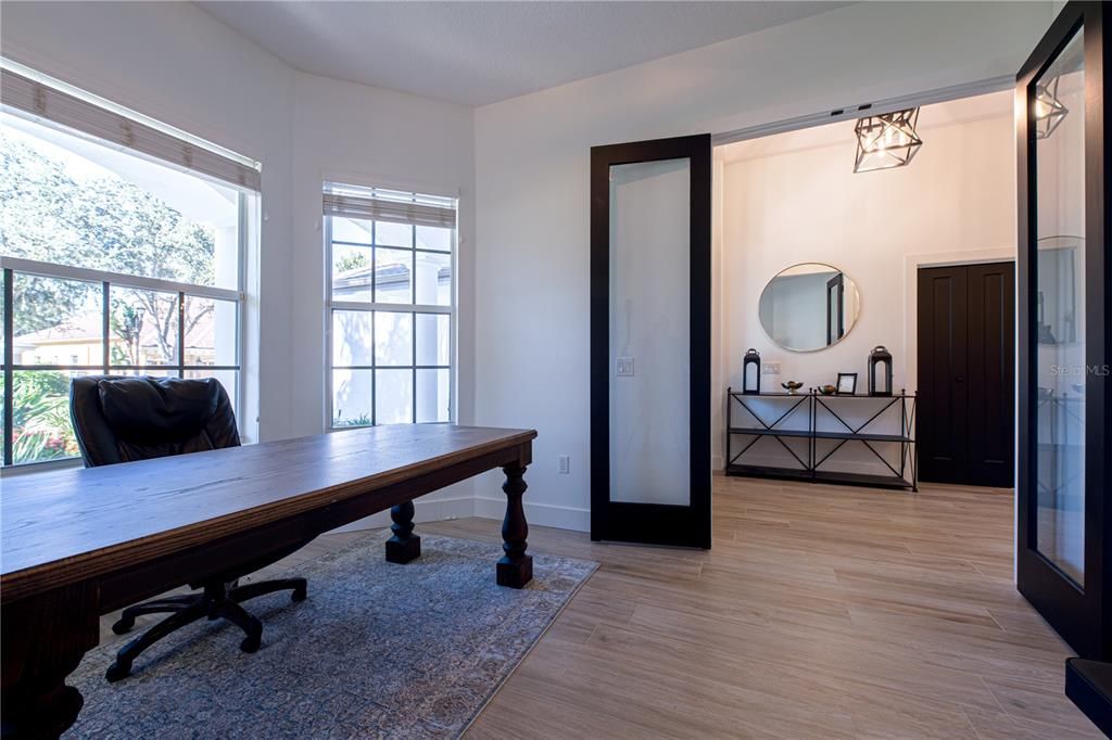 For Sale: $939,000 (3 beds, 3 baths, 2710 Square Feet)