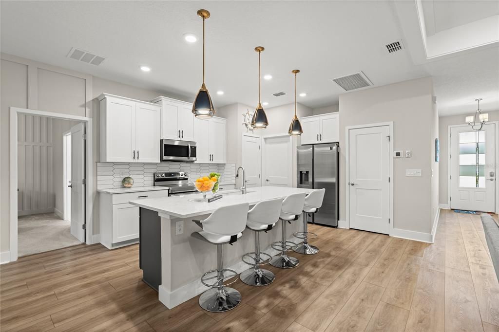 For Sale: $520,000 (4 beds, 3 baths, 2111 Square Feet)