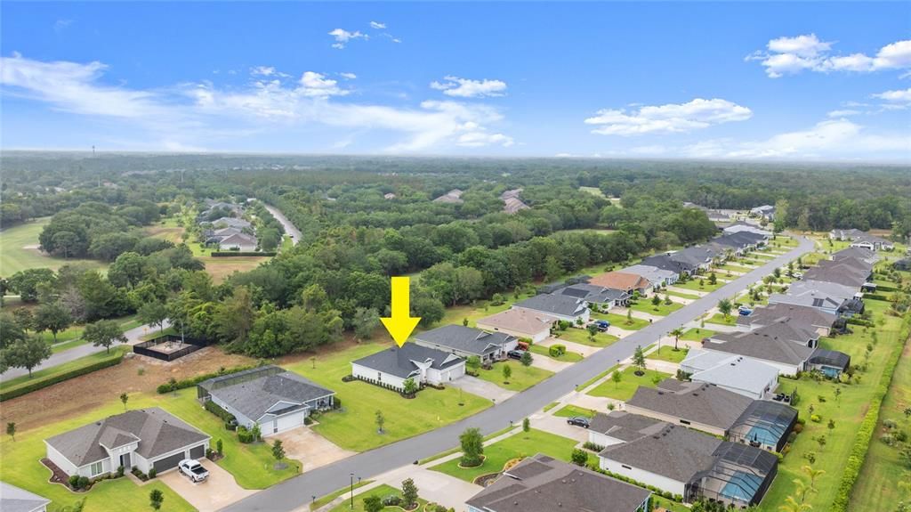 For Sale: $520,000 (4 beds, 3 baths, 2111 Square Feet)