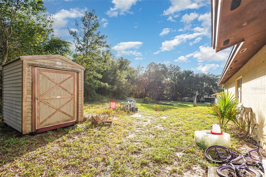 For Sale: $230,000 (3 beds, 1 baths, 1000 Square Feet)