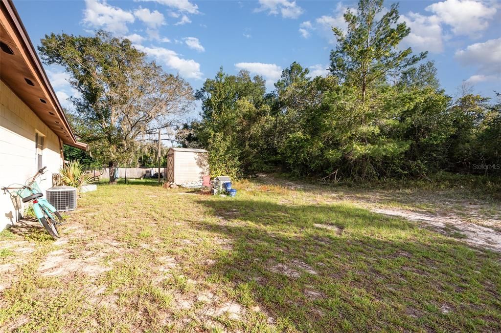 For Sale: $230,000 (3 beds, 1 baths, 1000 Square Feet)