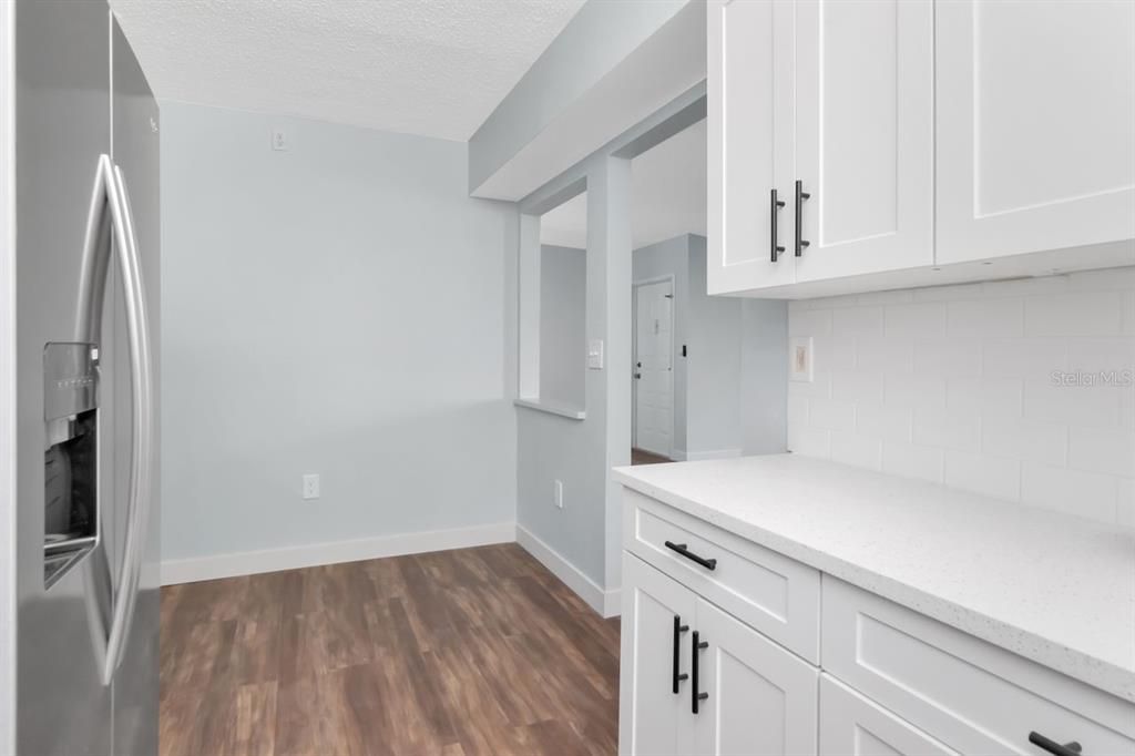 Active With Contract: $225,000 (3 beds, 2 baths, 1396 Square Feet)