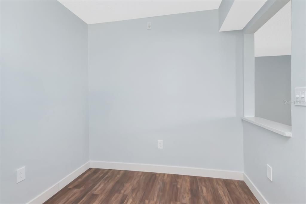 Active With Contract: $225,000 (3 beds, 2 baths, 1396 Square Feet)