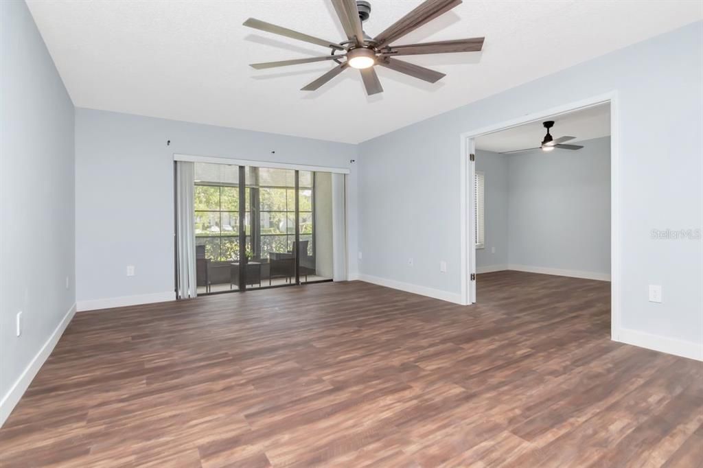 Active With Contract: $225,000 (3 beds, 2 baths, 1396 Square Feet)