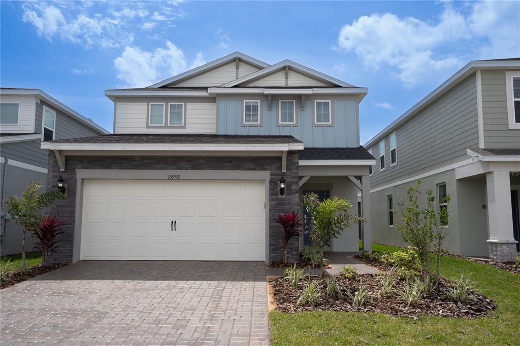 For Sale: $789,000 (5 beds, 5 baths, 2605 Square Feet)