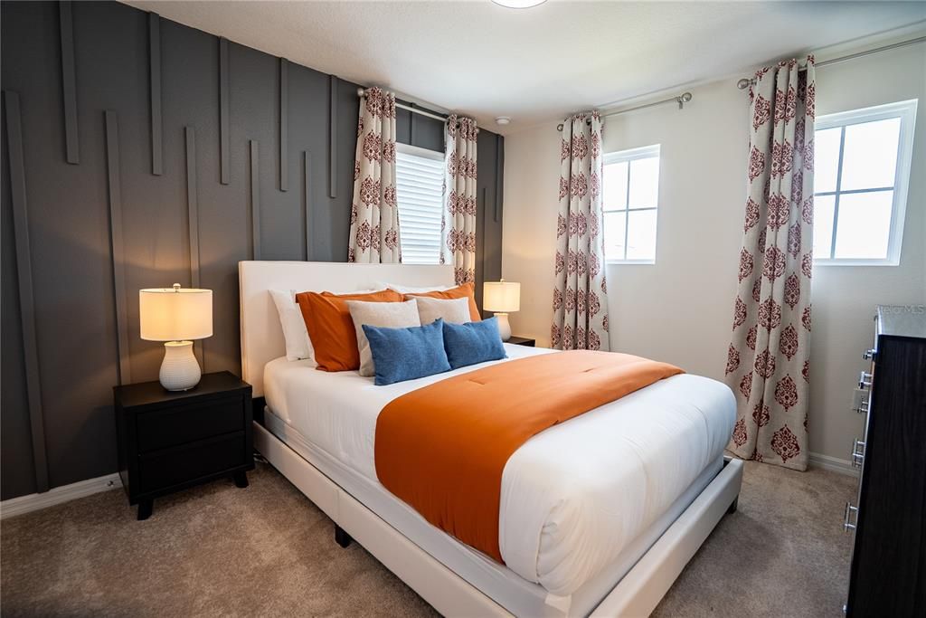 For Sale: $789,000 (5 beds, 5 baths, 2605 Square Feet)