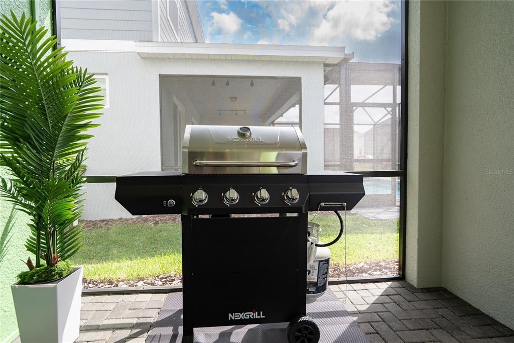 For Sale: $789,000 (5 beds, 5 baths, 2605 Square Feet)