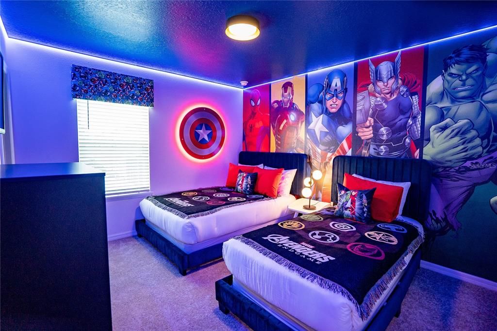 For Sale: $789,000 (5 beds, 5 baths, 2605 Square Feet)