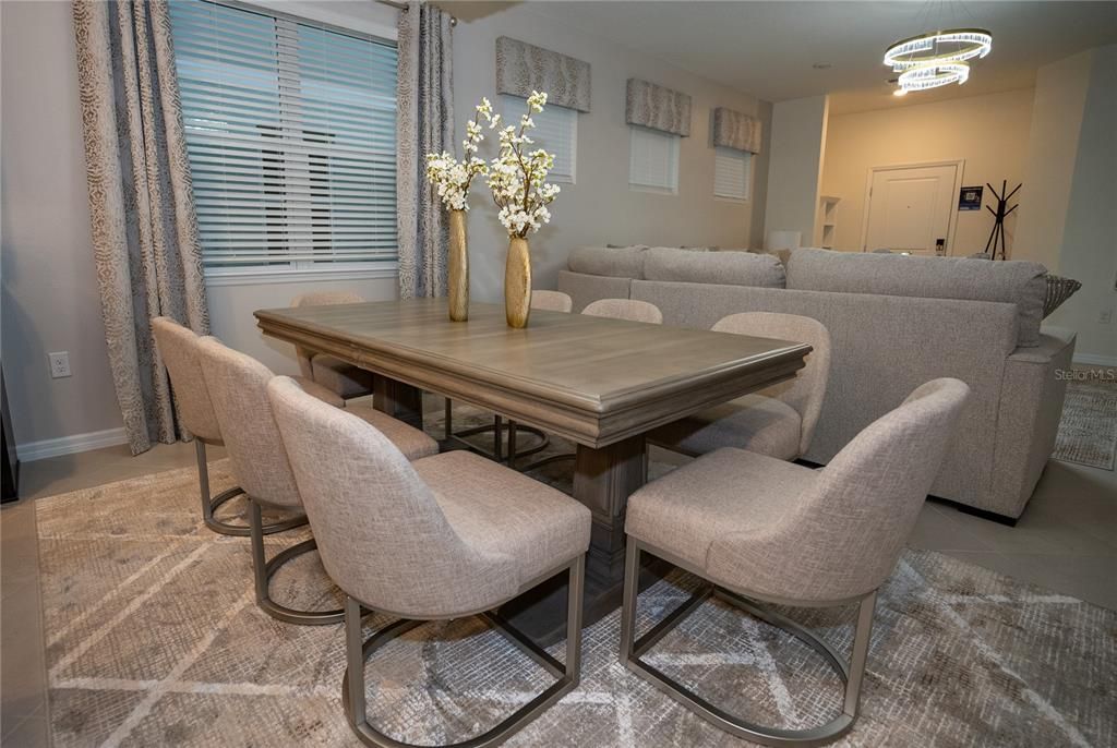 For Sale: $789,000 (5 beds, 5 baths, 2605 Square Feet)