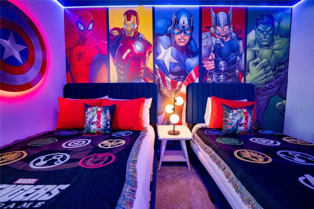 For Sale: $789,000 (5 beds, 5 baths, 2605 Square Feet)