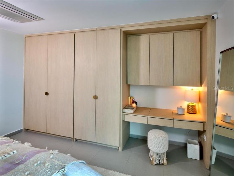 For Rent: $6,500 (3 beds, 2 baths, 1700 Square Feet)