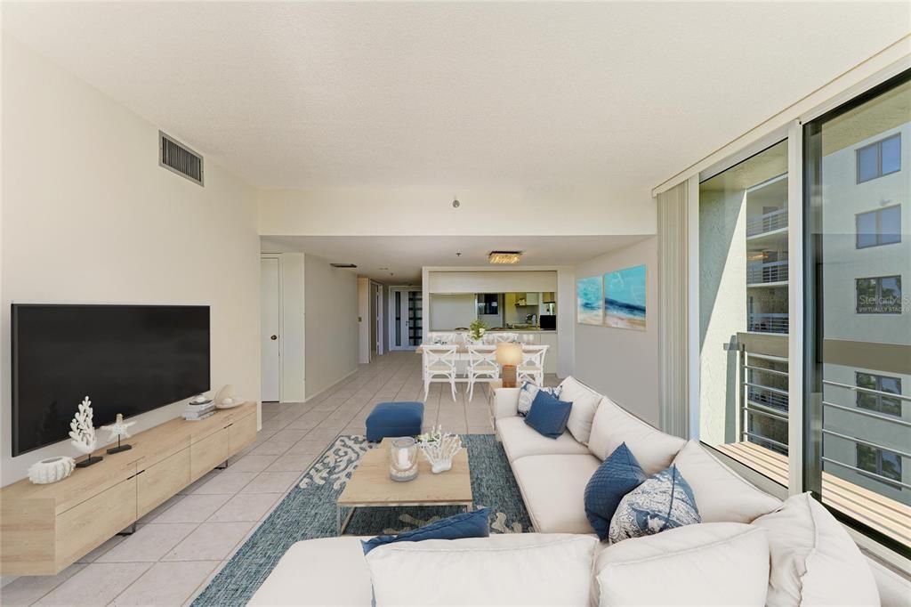 For Sale: $699,000 (2 beds, 2 baths, 1172 Square Feet)