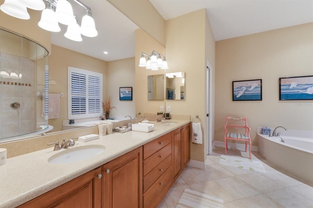 For Sale: $849,900 (3 beds, 2 baths, 2620 Square Feet)