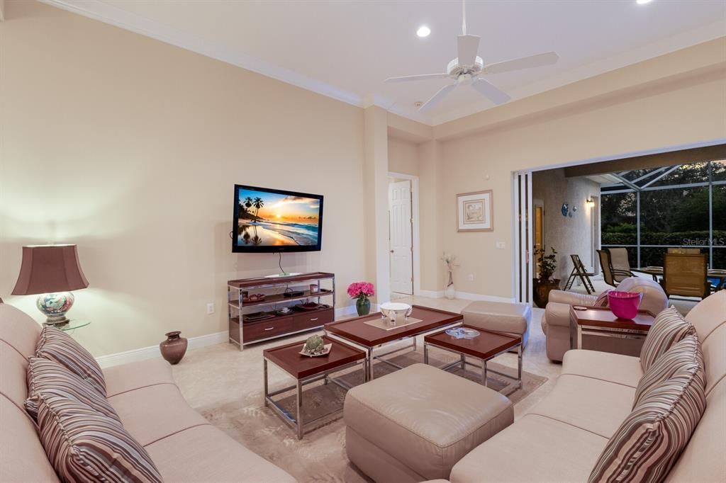 For Sale: $849,900 (3 beds, 2 baths, 2620 Square Feet)